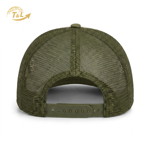 Gorra Trucker de Malla con 5 Paneles, Bicolor, Ajustable, Unisex, con Parches Bordados en 3D Personalizados, de Alta Calidad 4U - Product Image 4