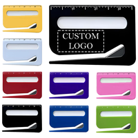 IDEA GIFT Ouvre-lettre manuel 3-en-1 en plastique personnalisable avec logo, coupe-enveloppe, loupe et règle, multicolore