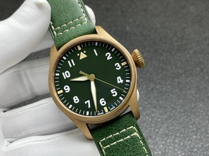 นาฬิกาจักรกลสุดฮิตทันสมัยพร้อมสายหนังวัวสีเขียว - Product Image 4