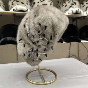 Sombrero <span class=keywords><strong>de</strong></span> boina <span class=keywords><strong>de</strong></span> lujo <span class=keywords><strong>de</strong></span> invierno <span class=keywords><strong>de</strong></span> alta calidad MWfur, calentador <span class=keywords><strong>de</strong></span> cabeza, gorra <span class=keywords><strong>de</strong></span> piel <span class=keywords><strong>de</strong></span> visón para adultos, sombrero <span class=keywords><strong>de</strong></span> piel <span class=keywords><strong>de</strong></span> visón Real para <span class=keywords><strong>madre</strong></span> para dama - Product Image 1