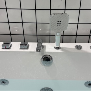 Baignoire Spa 2 Personnes en Acrylique Blanc COMO <span class=keywords><strong>avec</strong></span> Jets Hydromassants, Drain et Robinet Inclus pour Utilisation Intérieure ou Hôtels - Product Image 5
