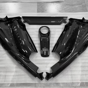 Geschikt Voor Het Aanpassen Van Hoogwaardige Droge Koolstofvezel Motorcompartiment Voorklep Carrosseriedelen Voor Ferrari F8 - Product Image 2