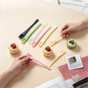 Juego de Cubiertos Desechables Personalizados para Aerolíneas y Restaurantes, Ecológicos, Ligeros, Portátiles, de Grado Alimenticio, Certificados por la UE y la FDA - Product Image 1