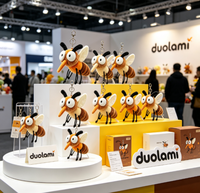 Jouets en peluche personnalisés, poupées porte-clés en peluche douce en forme de moustique, pour cadeaux promotionnels.