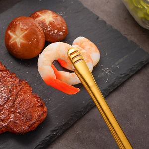 Nouvelles pinces de cuisson antidérapantes en acier inoxydable 304 à motif diamant, style doré allongé, pour steak, buffet, pain coréen et autres aliments - Product Image 4