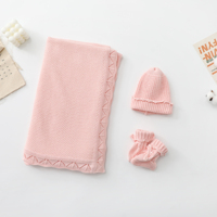 Conjunto de Manta, Gorro y Calcetines de Algodón para Bebé, Tejido Ligero, Portátil, de Alta Calidad, Moderno, Cálido, Suave y Cómodo para Recién Nacidos