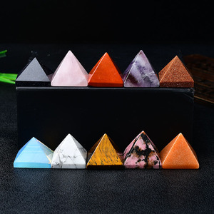 Pirámide de Cristal Blanco Natural de 8 cm, Pulida, para Decoración del Hogar/Oficina/Escritorio, Regalos de Boda/Cumpleaños/Graduación - Product Image 5