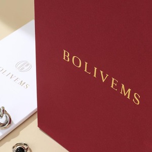 Bolsa <span class=keywords><strong>de</strong></span> <span class=keywords><strong>Papel</strong></span> Roja Resistente y <span class=keywords><strong>de</strong></span> Alta Velocidad, Lista para Enviar, Contenedor Orientado a la Utilidad para un Embalaje Optimizado <span class=keywords><strong>de</strong></span> Joyería al por Mayor - Product Image 2