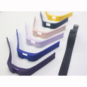 สายนาฬิกาซิลิโคนยางแบบกำหนดเองสำหรับ Apple Iwatch และ Xiaomi ระดับมืออาชีพ OEM/ODM ดีไซน์ใหม่ - Product Image 3