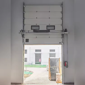 <span class=keywords><strong>Puerta</strong></span> <span class=keywords><strong>de</strong></span> <span class=keywords><strong>Garaje</strong></span> Moderna Automática <span class=keywords><strong>de</strong></span> Acero Aislada para Vivienda <span class=keywords><strong>con</strong></span> Ventanas, Control Remoto, Aislamiento Térmico, Tamaño y Color Personalizables - Product Image 1