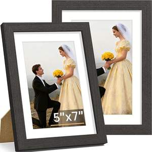 Cadres <span class=keywords><strong>photo</strong></span> muraux en acrylique modernes et luxueux, durables, à fixer au mur, pour la maison, vente en gros, cadre <span class=keywords><strong>photo</strong></span> en bois noir A4 - Product Image 2