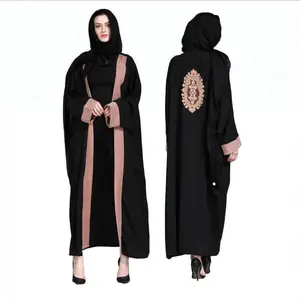 Abaya musulmane de couleur avec touches, broderie perlée