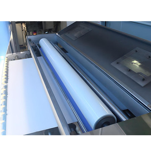 Rollo de Película Protectora Antipolvo de PP Suave de 80UM, Superficie Adhesiva Antiestática, Rodillo de Limpieza para la Industria de Optoelectrónica de PCB, Grado Industrial - Product Image 5