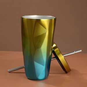 Vaso Térmico de Acero Inoxidable de Doble Pared con Aislamiento al Vacío, Tapa Abatible y Popote Metálico, Color Degradado - Product Image 3