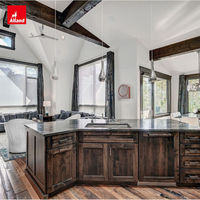 Armoires de cuisine sur mesure AllandCabinet, style industriel moderne, bois massif teinté foncé, mélamine, pour villa