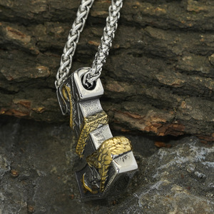 MECYLIFE Collier marteau de Thor nordique Pendentif serpent collier Viking en acier inoxydable pour hommes - Product Image 2