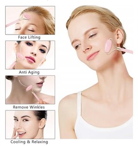 Outil <span class=keywords><strong>de</strong></span> massage Gua Sha 2-en-1 en <span class=keywords><strong>jade</strong></span> naturel Phénix, <span class=keywords><strong>rouleau</strong></span> <span class=keywords><strong>de</strong></span> <span class=keywords><strong>jade</strong></span> vert et ensemble Gua Sha avec boîte pour le soin du visage et du corps sans fil - Product Image 6
