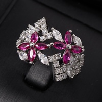 Ensemble de bijoux en laiton et zircon cubique 00174, 4 pièces, collier, boucles d'oreilles, bracelet, bague, ensemble de bijoux de mariage floral en CZ rose