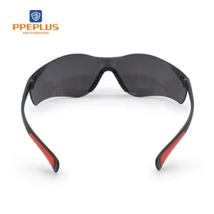 แว่นตาป้องกันการป้องกันรังแผล UV ทนต่อการขีดข่วนและแรงกระแทกแว่นตาป้องกันการสาด