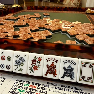 Juego <span class=keywords><strong>de</strong></span> Fichas <span class=keywords><strong>de</strong></span> Mahjong Americano con Temática <span class=keywords><strong>de</strong></span> Golf Masters, 160 Piezas, Acrílico <span class=keywords><strong>de</strong></span> Cuatro Capas Grabado, con Bolsa y Tapete para Noches <span class=keywords><strong>de</strong></span> Juego - Product Image 2