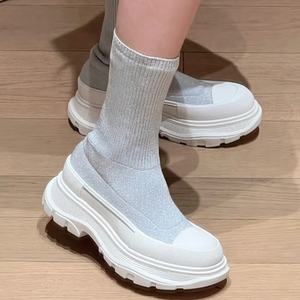 Chaussures unisexes décontractées respirantes à semelle épaisse, bottes chaussettes montantes, style couple, rehaussant de 5 cm, pour femmes - Product Image 2