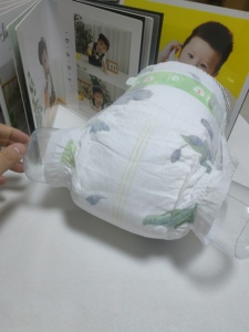 Factory WholesaleBaby Diapers and Wipes Made of Nov Woven Fabric for <strong>Baby's</strong> <strong>Comfort</strong> - Product Image 5