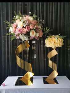 Décorations de mariage en métal doré de style rêve, supports de fleurs et centres de table pour mariage, vente en gros - Product Image 4