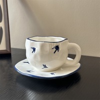 Tasses à café en céramique classiques faites à la main de 300 ml avec soucoupe irrégulière, ensemble de thé de l'après-midi, mug pour couple, cadeau