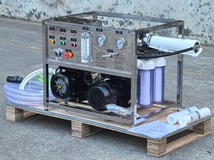 Máquina de Purificación de Agua de Mar a Sal de 60L/Hora, Sistema de Purificación de Agua para Barcos con Bomba de Agua de Mar, Purificador de Agua Portátil con Pajita - Product Image 4