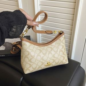 Bolso Tote de Mujer Elegante y Lujoso. Con cierre de cremallera. Se puede llevar en la mano o cruzado al hombro.3011 - Product Image 3