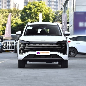 SUV <span class=keywords><strong>hybride</strong></span> rechargeable intelligent 6 places JAC X8 <span class=keywords><strong>E</strong></span> avec une empattement de 2830 mm et un espace de chargement de 2760 L pour les familles technophiles - Product Image 2
