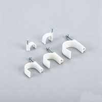 Clip de fixation en fil d'acier antirouille, couleur blanc/noir, attache-câble en plastique, type clou pour mur en béton