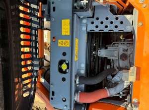 Japan Brand Hitachi ZX135 Mini Excavator Used Sale Machinery Hitachi Hydraulic Pump <b>Engine</b> 2023 <b>Model</b> 13.5 Ton - Product Image 3