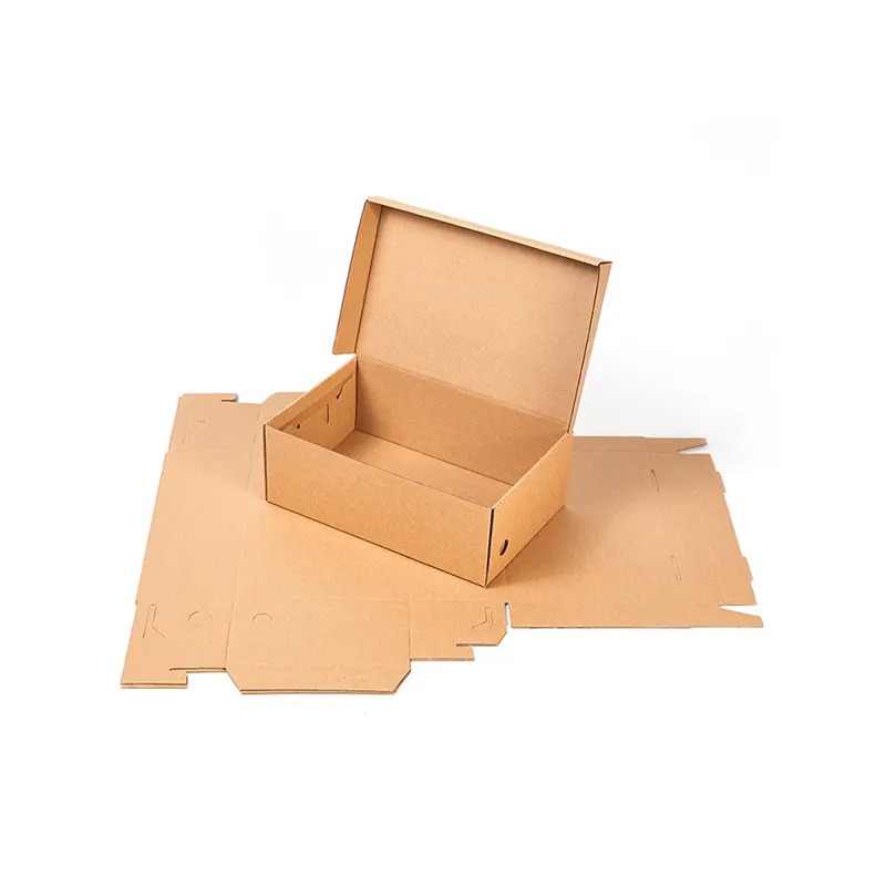 Être expédié en un seul article Carton recyclé Papier cadeau Boîtes d'expédition ondulées Emballage Kraft Boîte postale pour vêtements boîte à chaussures