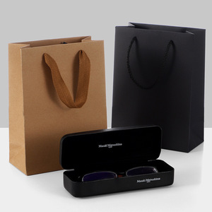 Bolsa de Papel Kraft de Lujo para Regalos, con Asas, Personalizable con Logotipo e Impresión, para Fiestas, Bodas y Eventos - Product Image 5