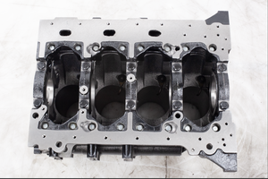 Bloque de cilindro modelo 4M40 duradero y componentes de motor convenientes de pistón para maquinaria - Product Image 4