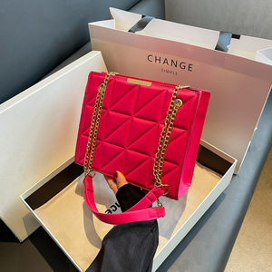 High Quality Designer Chains Handbag Wholesale Branded Bag Ladies Women Fashion Handbags Quilted