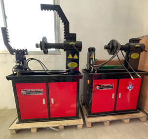 Machine à redresser les jantes en alliage, machine de réparation de jantes, équipement de réparation de jantes avec rotation automatique - Product Image 4