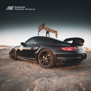 Jantes monobloc forgées avec blocage central disponible en 17, 18 et 19 pouces pour Porsche 911 GT2 RS Turbo S - Product Image 3