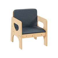 Chaises et canapés en bois pour garderies et écoles maternelles