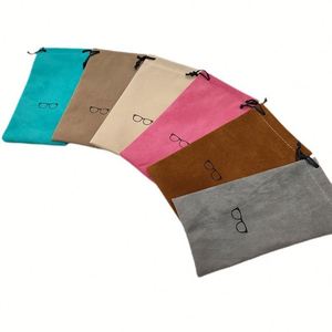 Bolsa de Terciopelo Suave con Cordón para Gafas de Sol, Lentes y Regalos Promocionales - Product Image 2