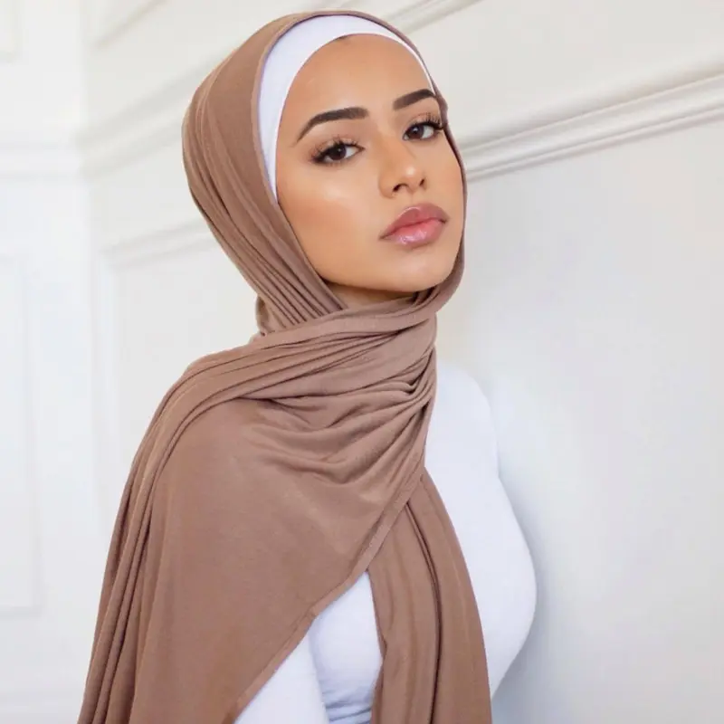 2021 새로운 도매 순수 컬러 코튼 말레이시아 저지 일반 스트레치 랩 이슬람 Hijab 스카프