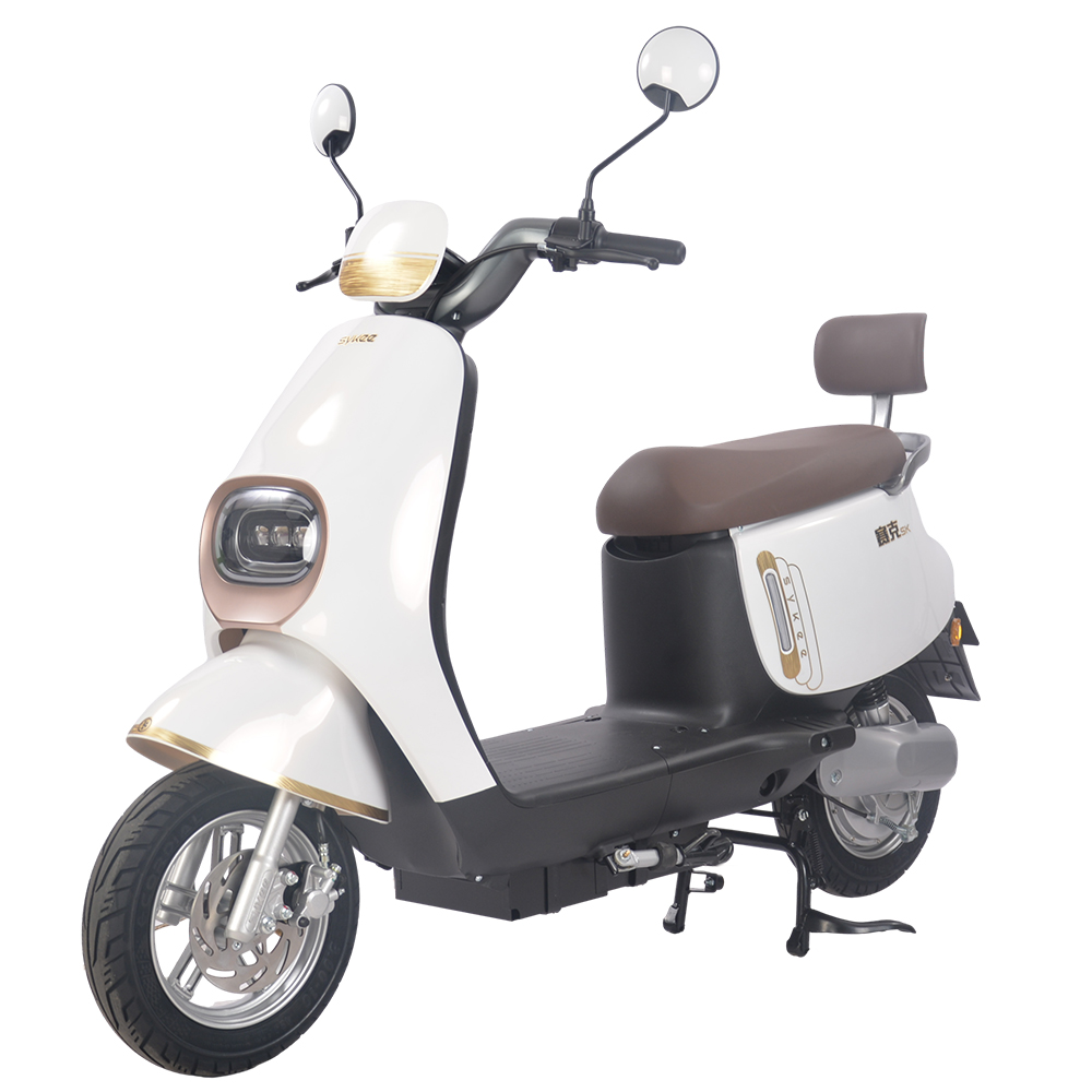 Moped satilir