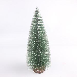 LINGKAI Factory Wholesale High Quality PVC Artificial Mini Desktop Pine Needle Christmas <b>Tree</b> for Xmas Party Decoration - Product Image 3