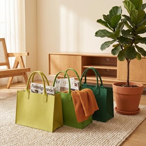 กระเป๋าผ้าสักหลาดโปรโมชั่น ทรงสี่เหลี่ยม สีผสม ความจุขนาดใหญ่ สำหรับจัดเก็บสิ่งของ โฆษณาองค์กร ผลิตตามสั่ง - Product Image 1