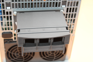 โมดูลจ่ายไฟแบบควบคุม PLC S120 รุ่น 6SL31307TE280AA3 กำลังไฟ 80KW 6SL3130-7TE28-0AA3 - Product Image 5