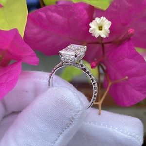 Anillo de Compromiso de Diamante Cultivado en Laboratorio de Joyería de Lujo, Oro Blanco de 14k con Diamante Esmeralda de Laboratorio de 3ct, Anillos de Mujer, Anillo de Bodas - Product Image 3