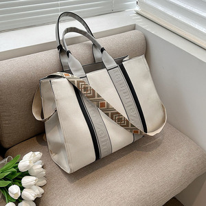 Nuevo Bolso de Lona de Gran Capacidad con Diseño de Color en Contraste, Bolso de Mano Moderno para el Trabajo y Viajes, Bolso Tote Tanjing - Product Image 3