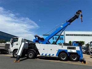 <span class=keywords><strong>Camion</strong></span> de remorquage de récupération de rotateur lourd de haute qualité ISUZUU 8*4 <span class=keywords><strong>camion</strong></span> de dépanneuse de grue monté à vendre - Product Image 3