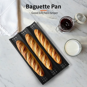 Plaque de cuisson perforée antiadhésive pour 3 pains longs italiens, pains <span class=keywords><strong>français</strong></span> et baguettes - Product Image 1